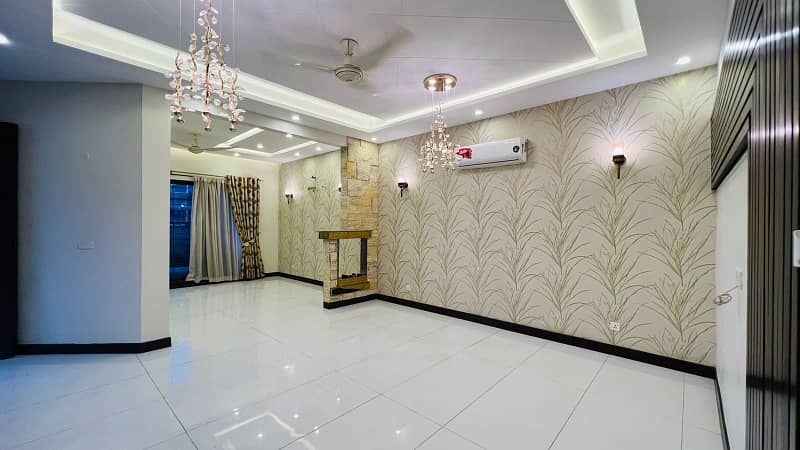 7.15 marla slightly use modern design fully basment semi furnished beautiful bungalow for sale in DHA phase 6 block D 3