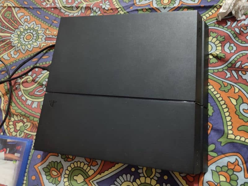 ps4 for sale in sahiwal in good condition 1