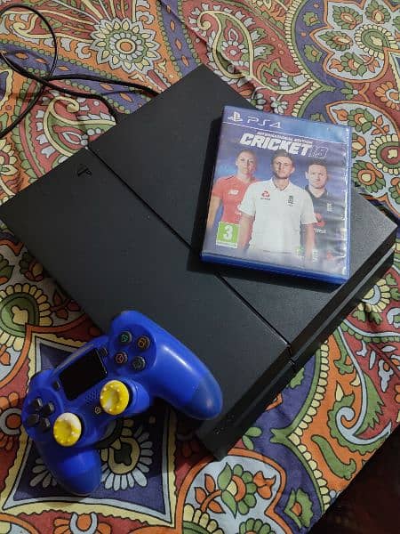 ps4 for sale in sahiwal in good condition 3