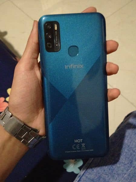 Infinix Hot 9 Play 3/64 with box for Sale Urgent 0