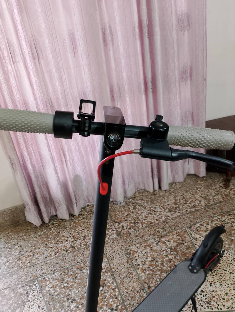 ELECTRIC SCOOTER FOR SALE 2
