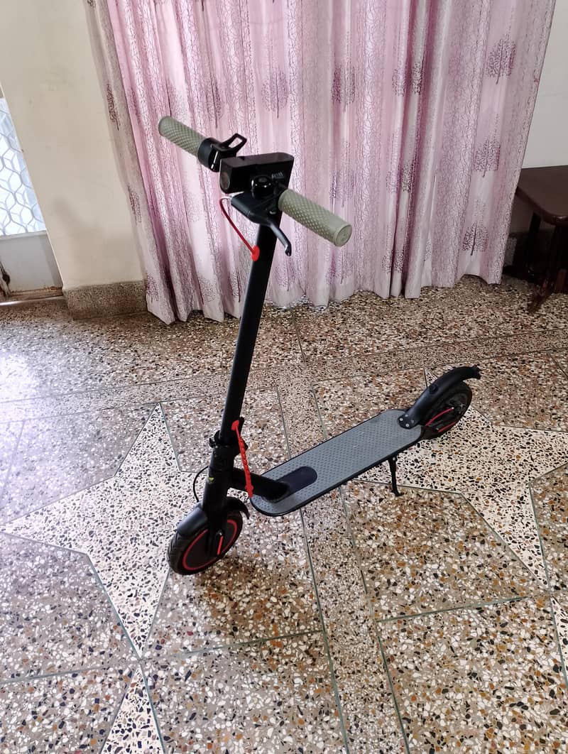 ELECTRIC SCOOTER FOR SALE 3