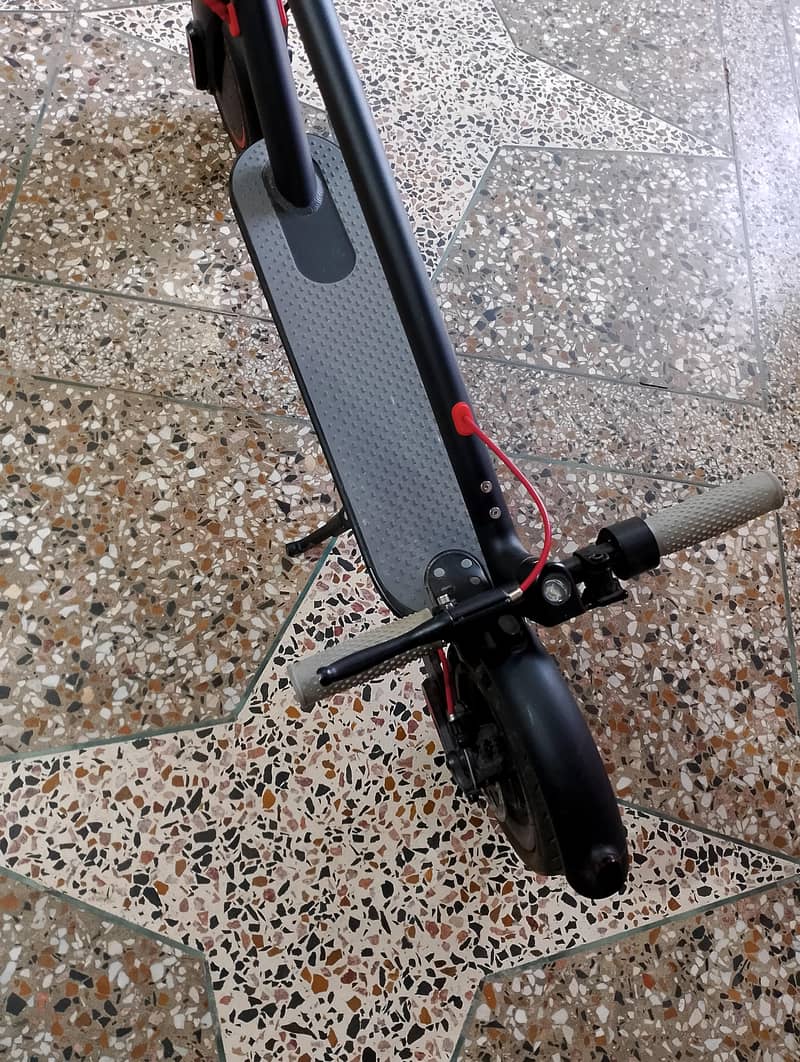 ELECTRIC SCOOTER FOR SALE 10