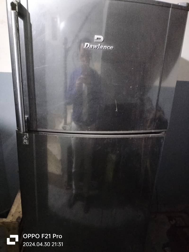 Dawlance Full size refrigerator 2