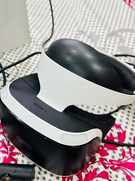 PS VR v2 for ps4/ps5 from UK Boxed with Camera, ps5 adapter and access 4