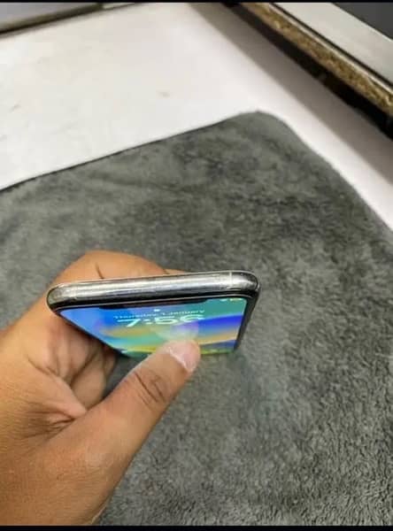 iPhone X 256GB PTA Approved waterpack 3