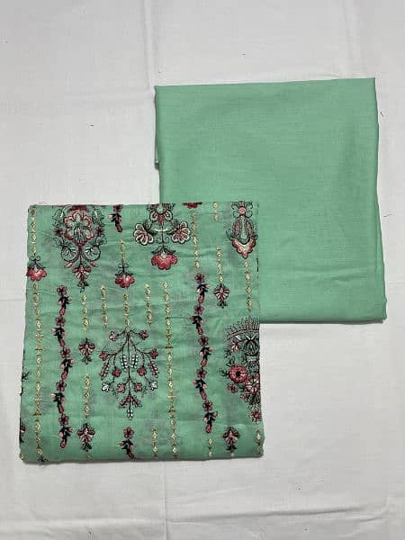 embroided lawn 2pc 6