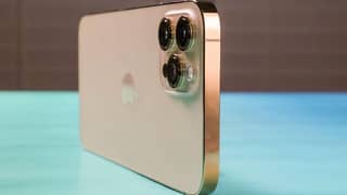 Iphone 12 pro max Gold color