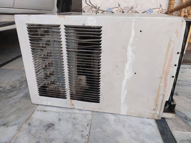Window AC for sell 2