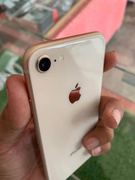 iphone 8 available PTA approved 64gb Memory my wtsp nbr/0347-68:96-669 1