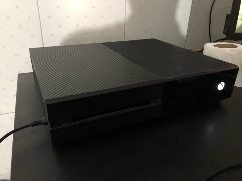 Xbox one 1tb sealed With installed games 4