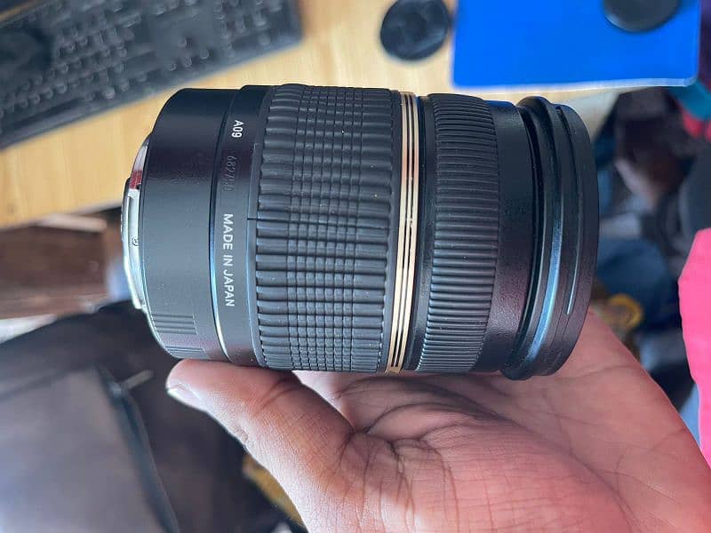 Tamron 28 - 75mm F2.8 for Canon 4
