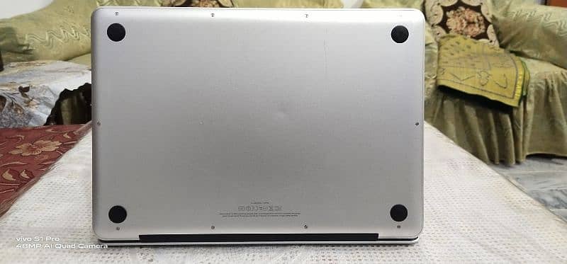 Macbook Pro (13-inch, Late 2011) 4GB-750GB 8