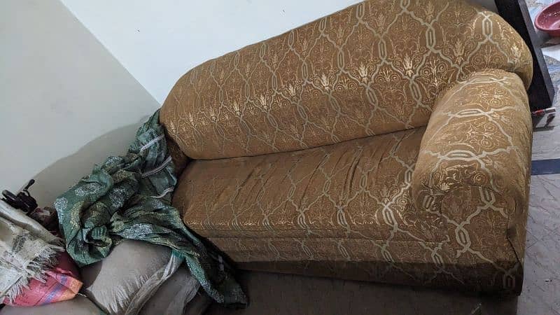 sofa set good condition full aet 1