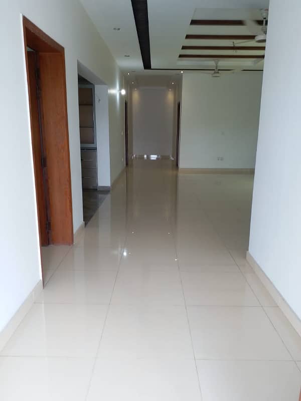 1 Kanal Slightly Use Double Unit Beautiful Bungalow For Sale In Khuda Baksh Colony New Airport Road Lahore 17