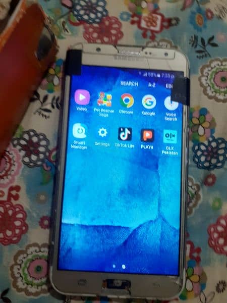 Samsung galaxy mobile phone 2