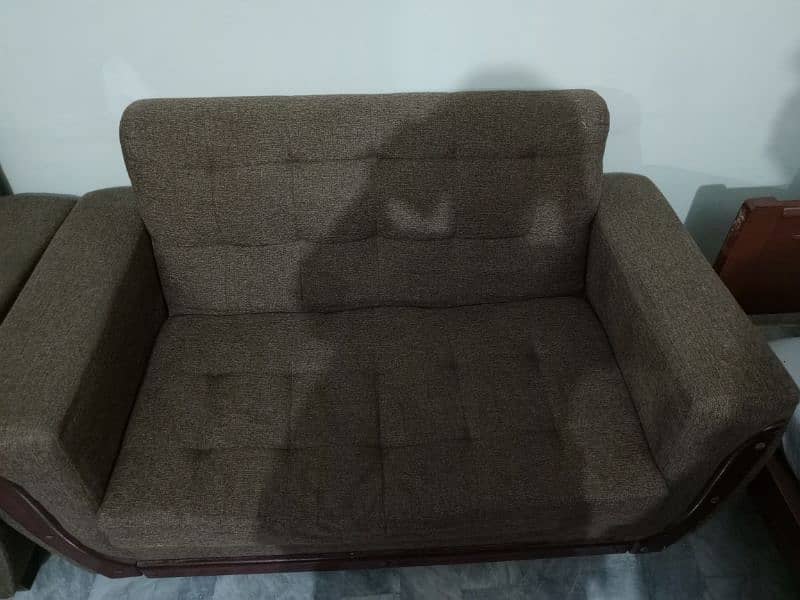 7 Seater sofa set with table condition is like new available for sale 2