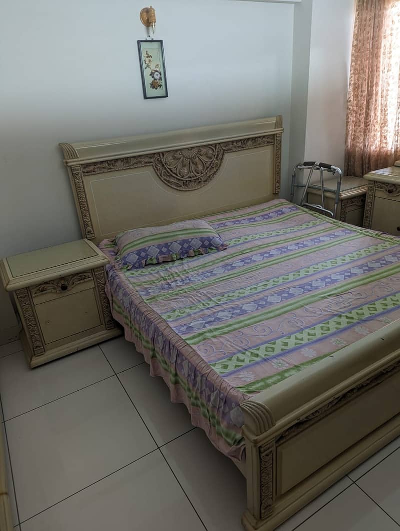 Urgent -bed set for sale 8