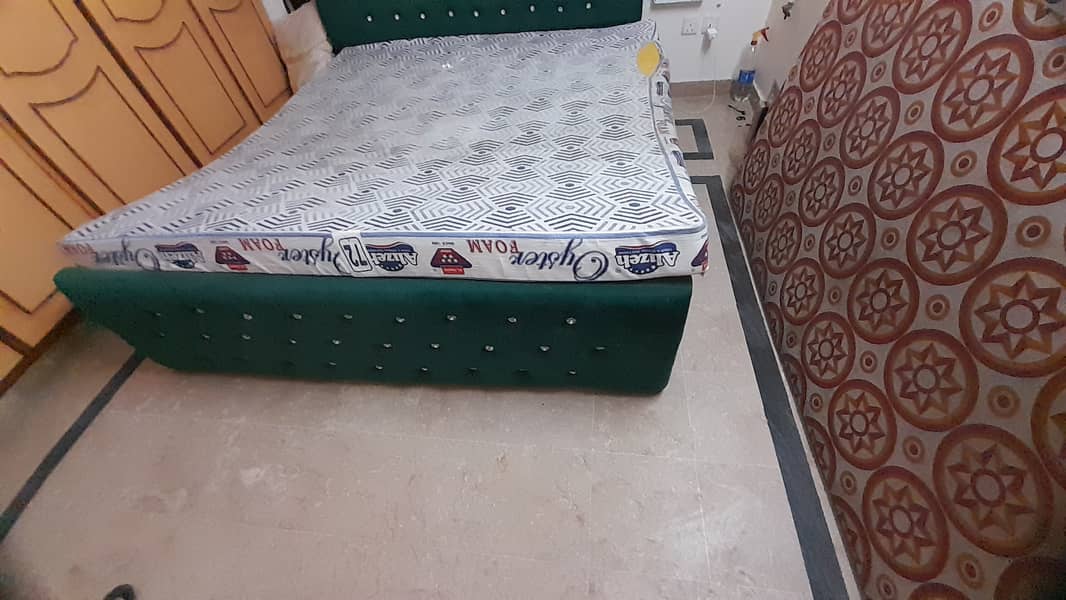 Wellwat bed for sale with mattress in G-14/4 islamabad 1