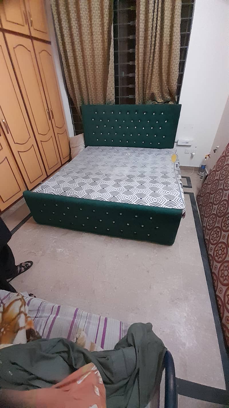 Wellwat bed for sale with mattress in G-14/4 islamabad 7