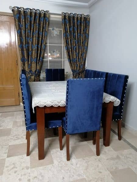 Elegant 7-Chair Dining Table Set for Sale 3
