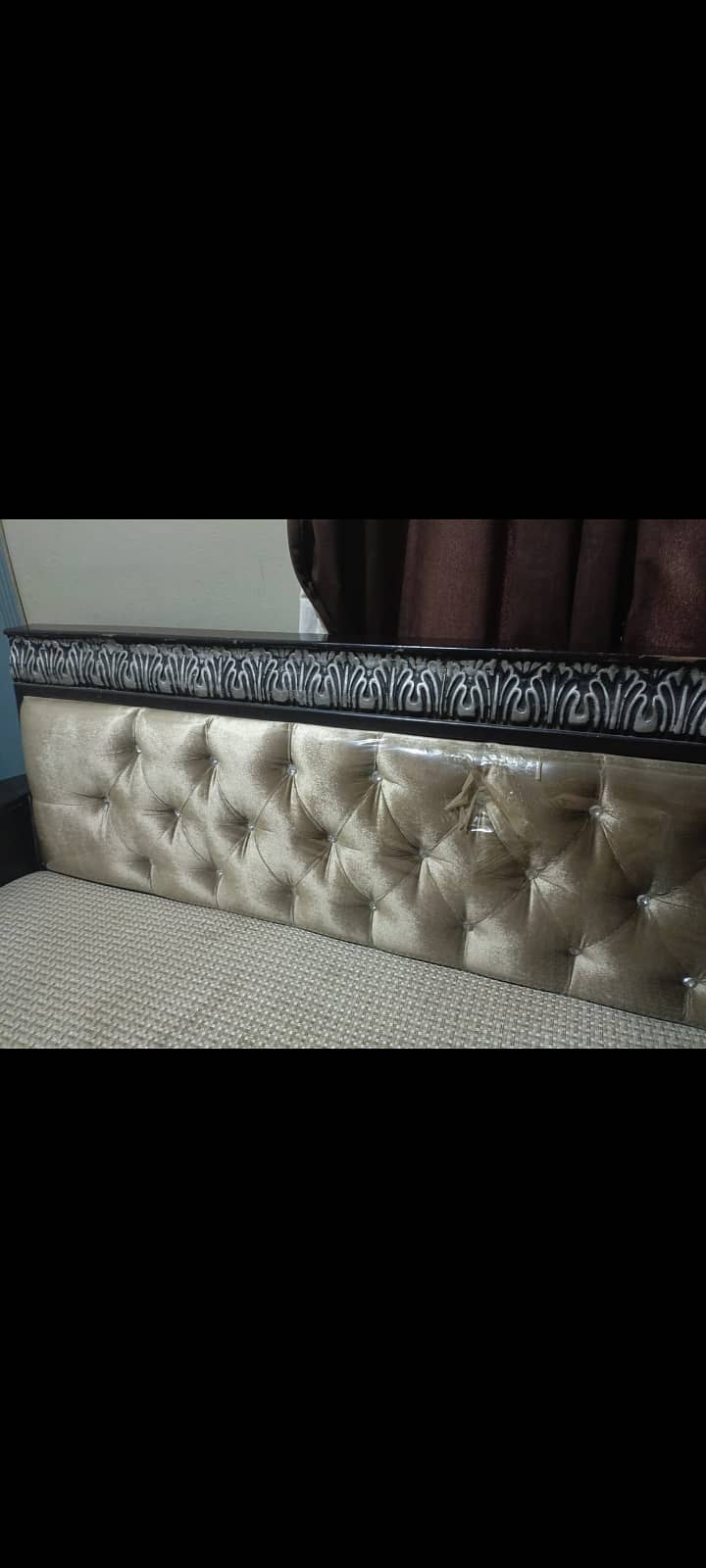 5 seater sofa in Good condition 1
