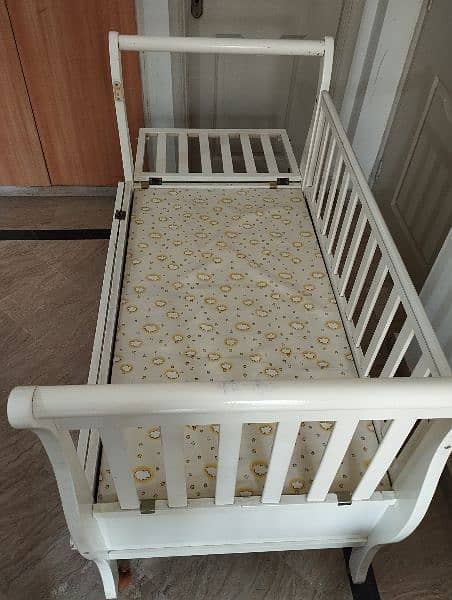 Baby cot/ Baby Bed/ Kids baby cot 8