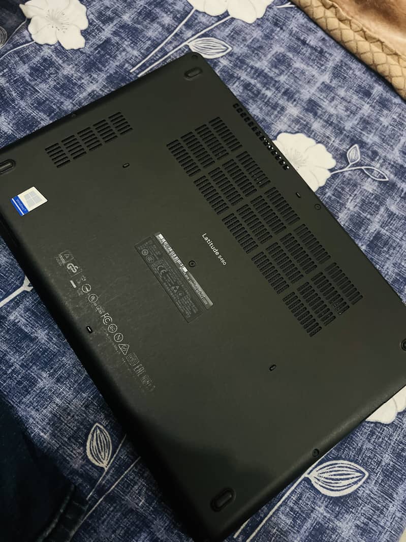 Core i5 7th generation Dell Laptop Latitude 5490 1