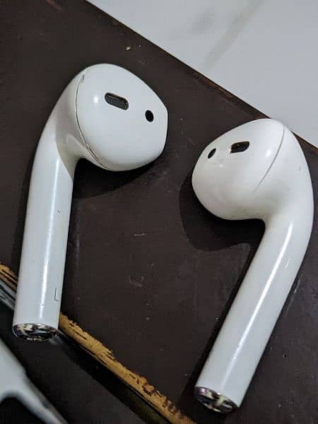apple airpods generation 1 0