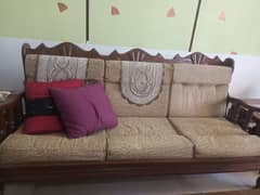 5 Seat Sofa Set with Side tables and Main table
