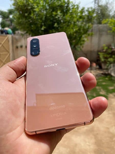 Sony Xperia 5 mark 3 (8/128) 4 month sim working 10k tax exchng posble 8