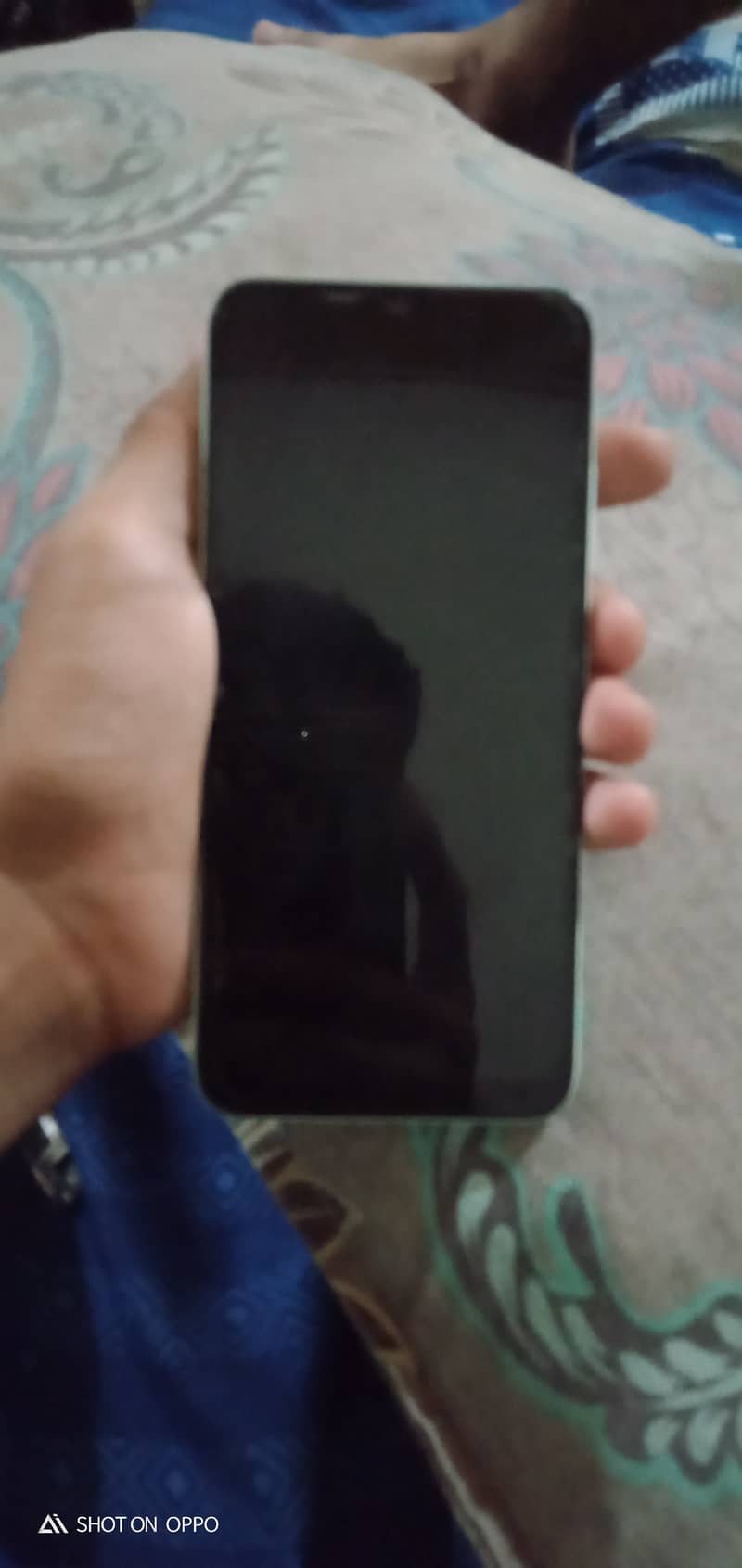 Redmi a2+.  mobile condition new 4 months use 4