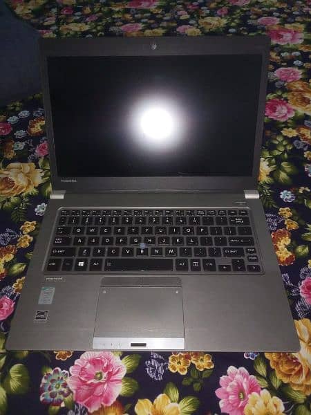 Toshiba Laptop i5 5300U 2