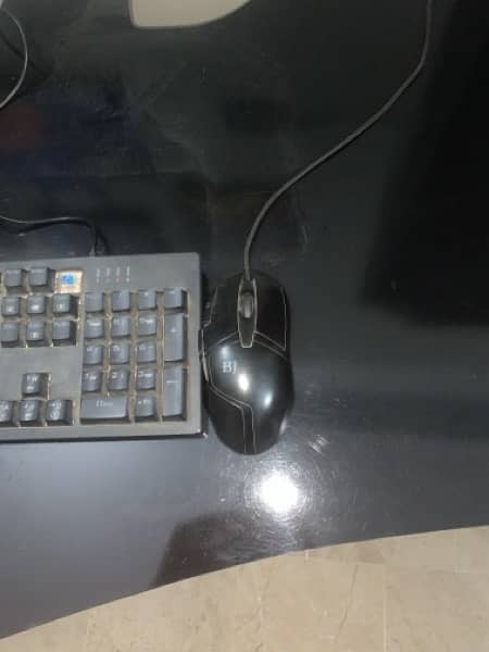 gaming keyboard and mouse 1