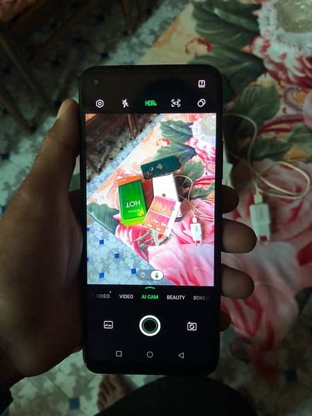 infinix  hot 10 paly available with box and charger 4