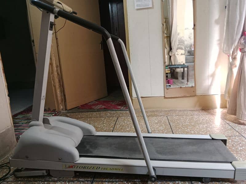 treadmill (running machine) 2