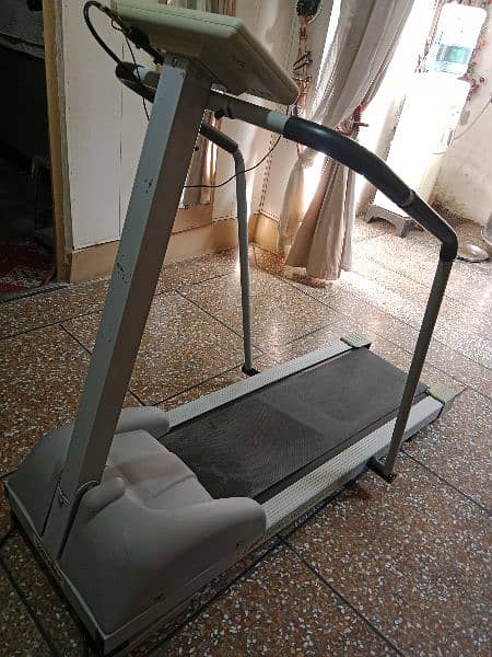 treadmill (running machine) 4