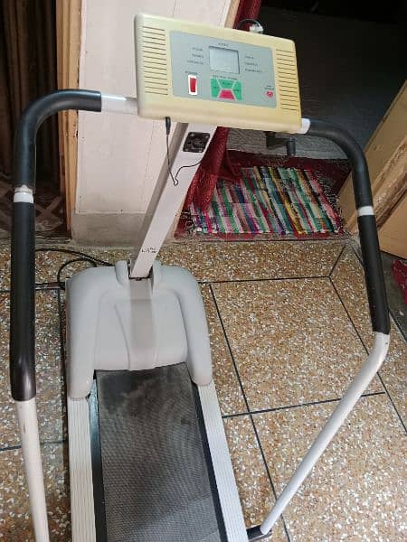 treadmill (running machine) 5