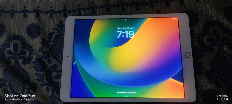 Apple iPad 7th Gen 3