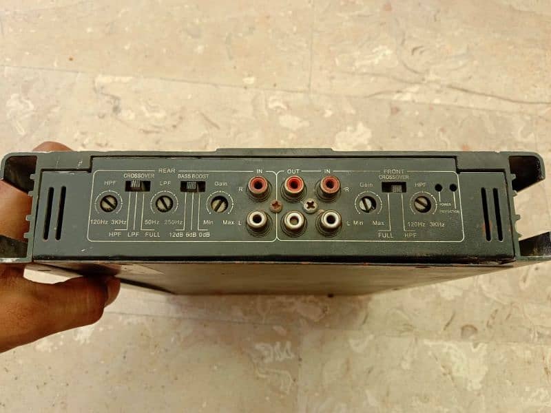 Amplifier for sale 5