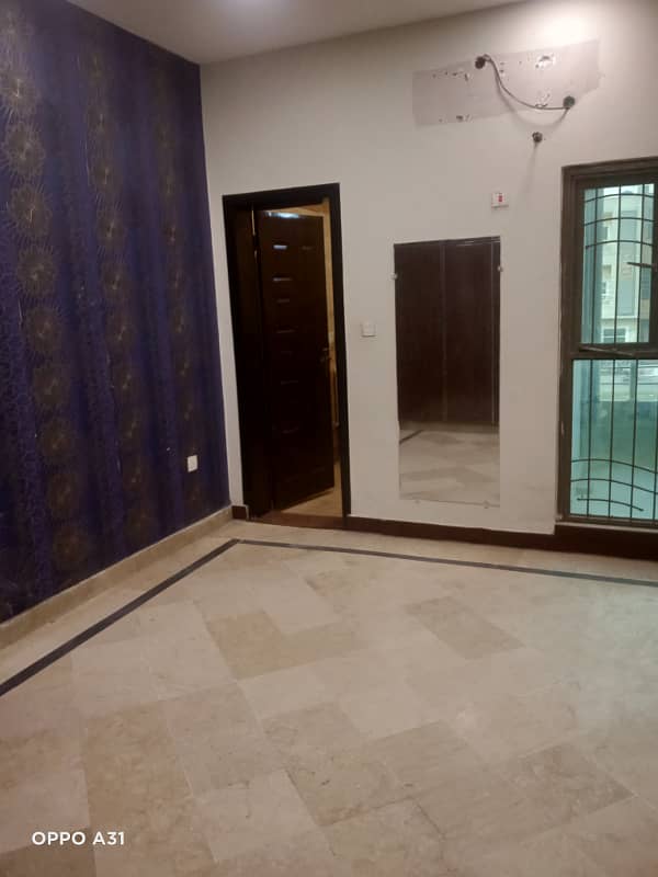 5 Marla Beautiful Double Story House Urgent For Sale Prime Location in sabzazar 16