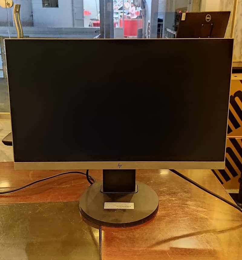 HP 22" inch Bezelless LCD Monitor for Sale 2