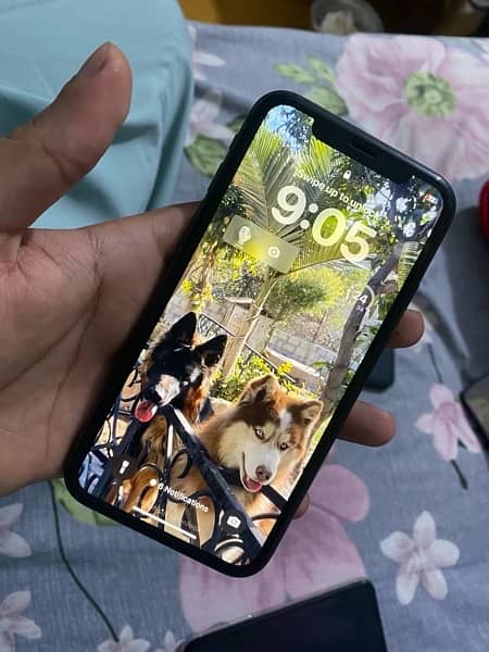 iphone 11 128 gb sim time available 5