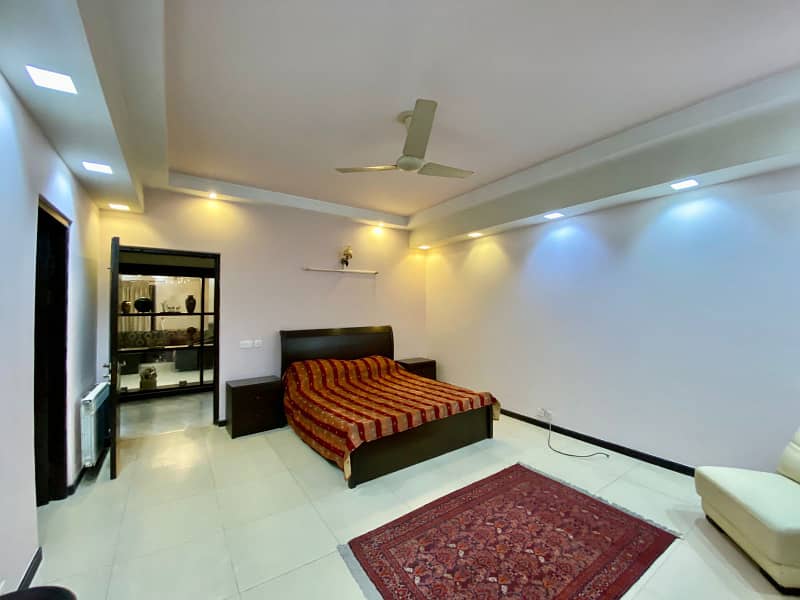 Most Amazing Furnished 2 Kanal House Is Available For Rent 4