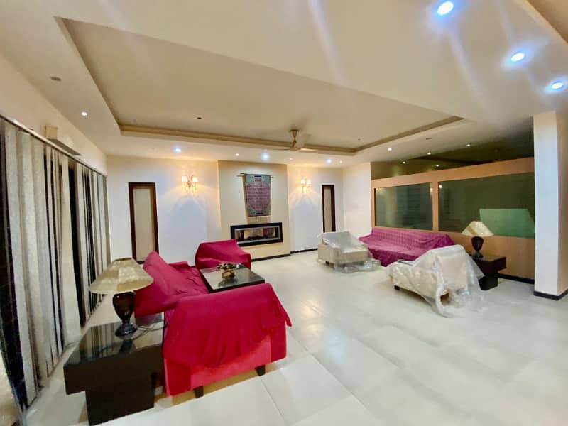 Most Amazing Furnished 2 Kanal House Is Available For Rent 18