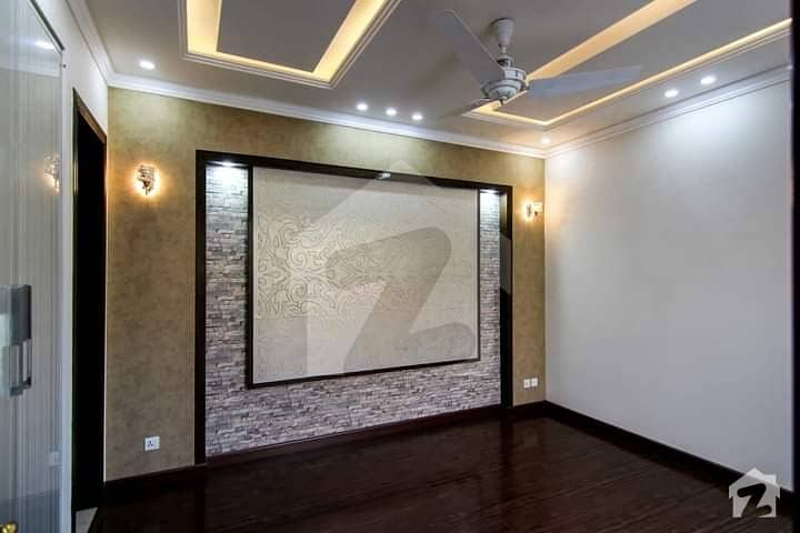A Nicely Build 10 Marla House Is Available For Rent In Dha Phase 6 Lahore 15