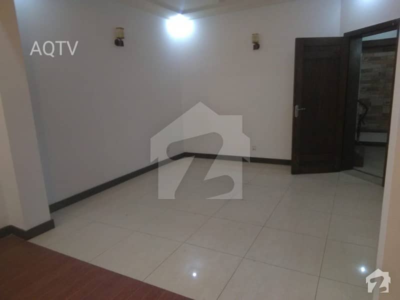 10 Marla House Is Available For Rent In Dha Phase 5 Lahore 33
