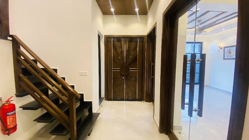Most Luxurious 7 Marla Stunning Home Is Available For Rent In Dha Phase 6, Lahore. 7