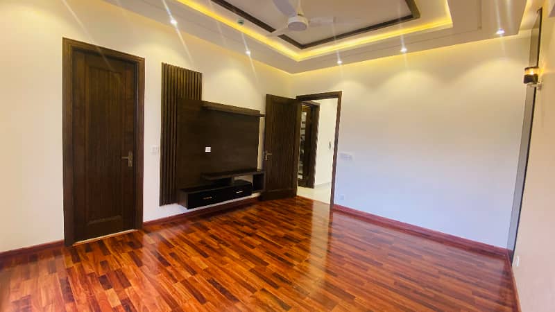 Most Luxurious 7 Marla Stunning Home Is Available For Rent In Dha Phase 6, Lahore. 15