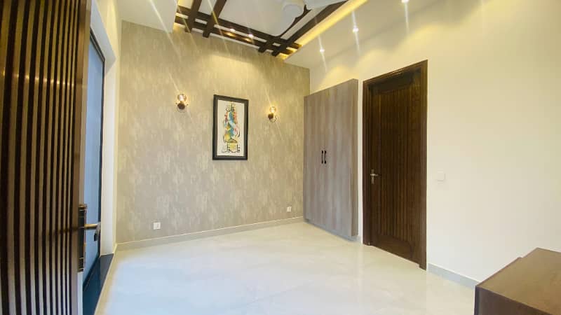 Most Luxurious 7 Marla Stunning Home Is Available For Rent In Dha Phase 6, Lahore. 30